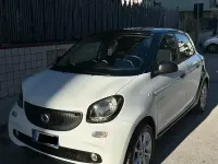 Usata Smart ForFour Prime 71 CV (52 kW) 2017 Bianco Utilitaria