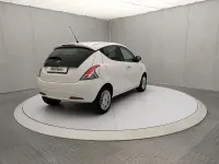 Usata Lancia Ypsilon Silver 95 CV (69 kW) 2017 Bianco Utilitaria