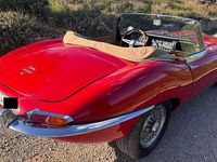 Usata Jaguar E-Type S 265 CV (194 kW) 1966 Rosso Cabrio