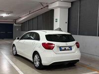 Usata Mercedes A180 109 CV (80 kW) 2015 Berlina