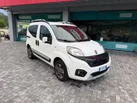 Usata Fiat Qubo Trekking 95 CV (69 kW) 2017 Bianco Monovolume