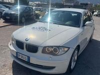 Usata BMW 118 142 CV (104 kW) 2008 Bianco Utilitaria