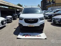 Usata Opel Combo 102 CV (75 kW) 2021 Bianco Monovolume