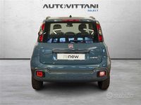 Usata Fiat Panda Cross Cross 70 CV (51 kW) 2022 Blu scuro Utilitaria