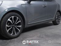 Usata Renault Clio V Techno 90 CV (66 kW) 2025 Grigio Berlina