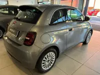 Usata Fiat 500e Red 69 kW (95 CV) 2021 Grigio Berlina