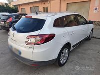 Usata Renault Mégane GrandTour 90 CV (66 kW) 2013 Bianco Station wagon