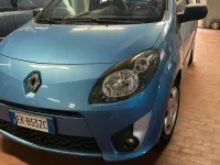 Usata Renault Twingo 75 CV (55 kW) 2011 Blu Utilitaria