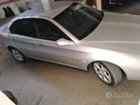 usata Alfa Romeo 166 2.4 JTD cat Distinctive