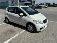 Usata Mercedes A160 Style 82 CV (60 kW) 2011 Bianco Berlina
