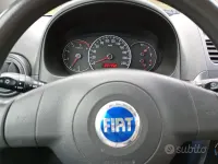 Usata Fiat Sedici 120 CV (88 kW) 2008 Grigio SUV