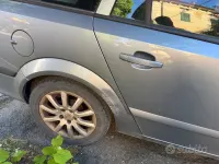 Usata Opel Astra 120 CV (88 kW) 2007 Grigio Station wagon