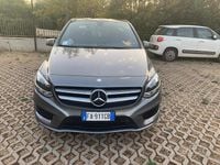 Usata Mercedes B180 AMG 109 CV (80 kW) 2015 Grigio Monovolume