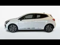 Usata Renault Clio V Techno 101 CV (74 kW) 2025 Bianco Berlina