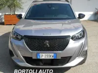 Usata Peugeot 2008 Allure 131 CV (96 kW) 2023 Grigio SUV