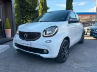 Usata Smart ForFour Passion 90 CV (66 kW) 2017 Bianco Utilitaria