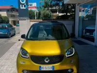 Usata Smart ForFour Prime 90 CV (66 kW) 2019 Giallo Utilitaria