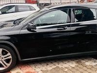 Usata Mercedes GLA200 Premium 185 CV (136 kW) 2016 Nero SUV