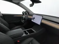 Usata Tesla Model Y 152 kW (208 CV) 2024 Nero SUV