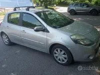 Usata Renault Clio III 75 CV (55 kW) 2012 Grigio Berlina