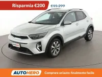 Usata Kia Stonic Style 84 CV (61 kW) 2023 Argento SUV