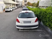 Usata Peugeot 207 68 CV (50 kW) 2011 Bianco Berlina