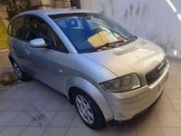 Gebraucht Audi A2 Comfort 75 PS (55 kW) 2003 Silber Kleinwagen