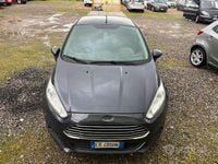 Usata Ford Fiesta 80 CV (58 kW) 2013 Nero Utilitaria