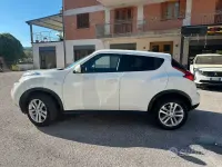 Usata Nissan Juke Tekna 110 CV (80 kW) 2011 Bianco SUV