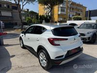 Usata Renault Captur Intens 160 CV (117 kW) 2021 Bianco SUV