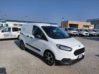 Usata Ford Courier 75 CV (55 kW) 2021 Bianco Monovolume