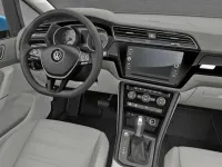 Usata VW Touran Executive 150 CV (110 kW) 2024 Argento Monovolume