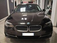 Usata BMW 520 Luxury Line 184 CV (135 kW) 2014 Nero Station wagon