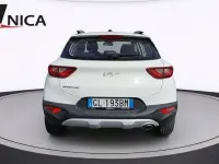 Usata Kia Stonic Urban 82 CV (60 kW) 2022 Clear white SUV