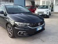 Usata Fiat Tipo Easy 120 CV (88 kW) 2017 Nero Berlina