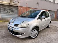 Usata Renault Modus Expression 85 CV (62 kW) 2009 Argento Monovolume