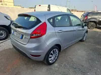 Usata Ford Fiesta 82 CV (60 kW) 2011 Grigio