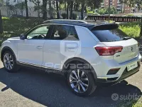 Usata VW T-Roc Advance 150 CV (110 kW) 2019 Bianco SUV