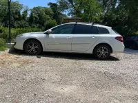 Usata Renault Laguna III 140 CV (102 kW) 2011 Bianco Station wagon