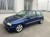 Usata Renault Clio 135 CV (99 kW) 1995 Utilitaria