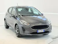 Usata Ford Fiesta 95 CV (69 kW) 2017 Grigio Utilitaria