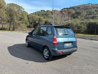 Usata Hyundai Matrix Style 110 CV (80 kW) 2006 Blu/azzurro Monovolume