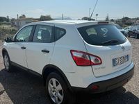 Usata Nissan Qashqai Acenta 150 CV (110 kW) 2011 Bianco SUV