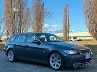 Usata BMW 325 197 CV (144 kW) 2007 Grigio Berlina