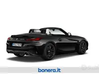 Nuova BMW Z4 M Sport 197 CV (144 kW) 2026 Saphirschwarz metallizzato Cabrio