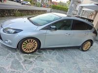 Usado Ford Focus 150 HP (110 kW) 2012 Cinzento Citadino
