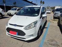 Usata Ford B-MAX 75 CV (55 kW) 2015 Bianco Monovolume