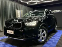 Usata Volvo XC40 Momentum 129 CV (94 kW) 2021 Nero SUV