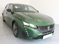 Usata Peugeot 308 Active 131 CV (96 kW) 2022 Verde Berlina