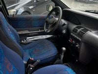 Usata Fiat Punto 54 CV (39 kW) 1997 Grigio Berlina